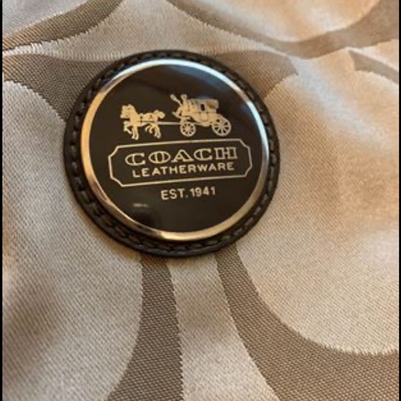 Coach Purse - Picture 4 of 8